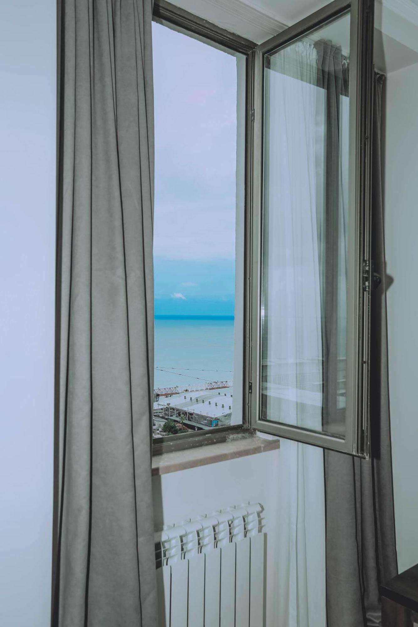 Royal Medis Hotel 바투미 외부 사진