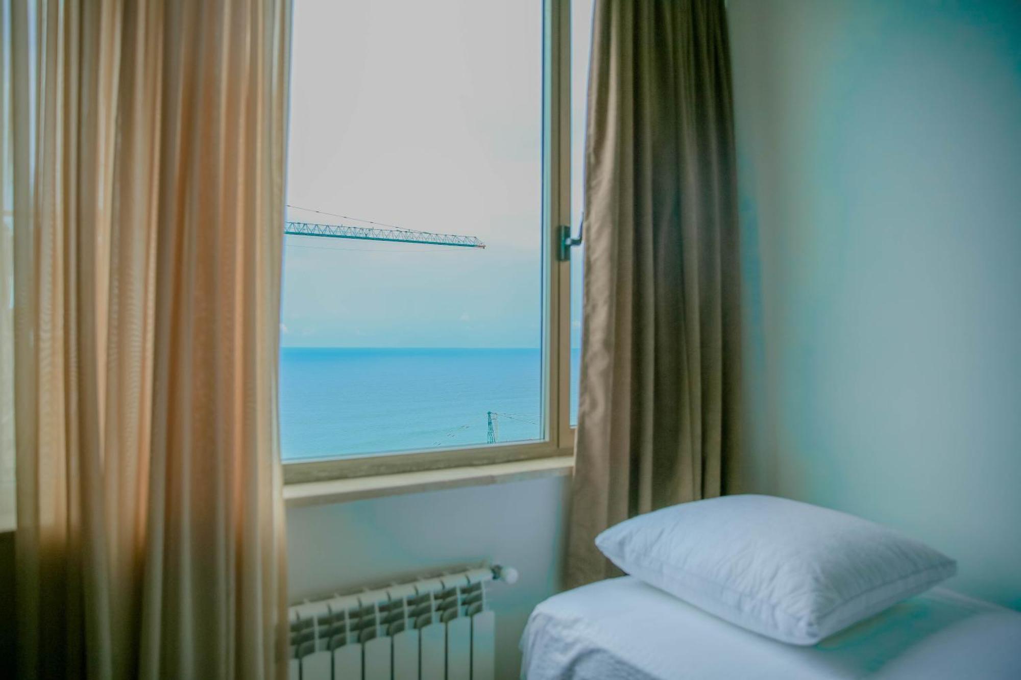 Royal Medis Hotel 바투미 외부 사진
