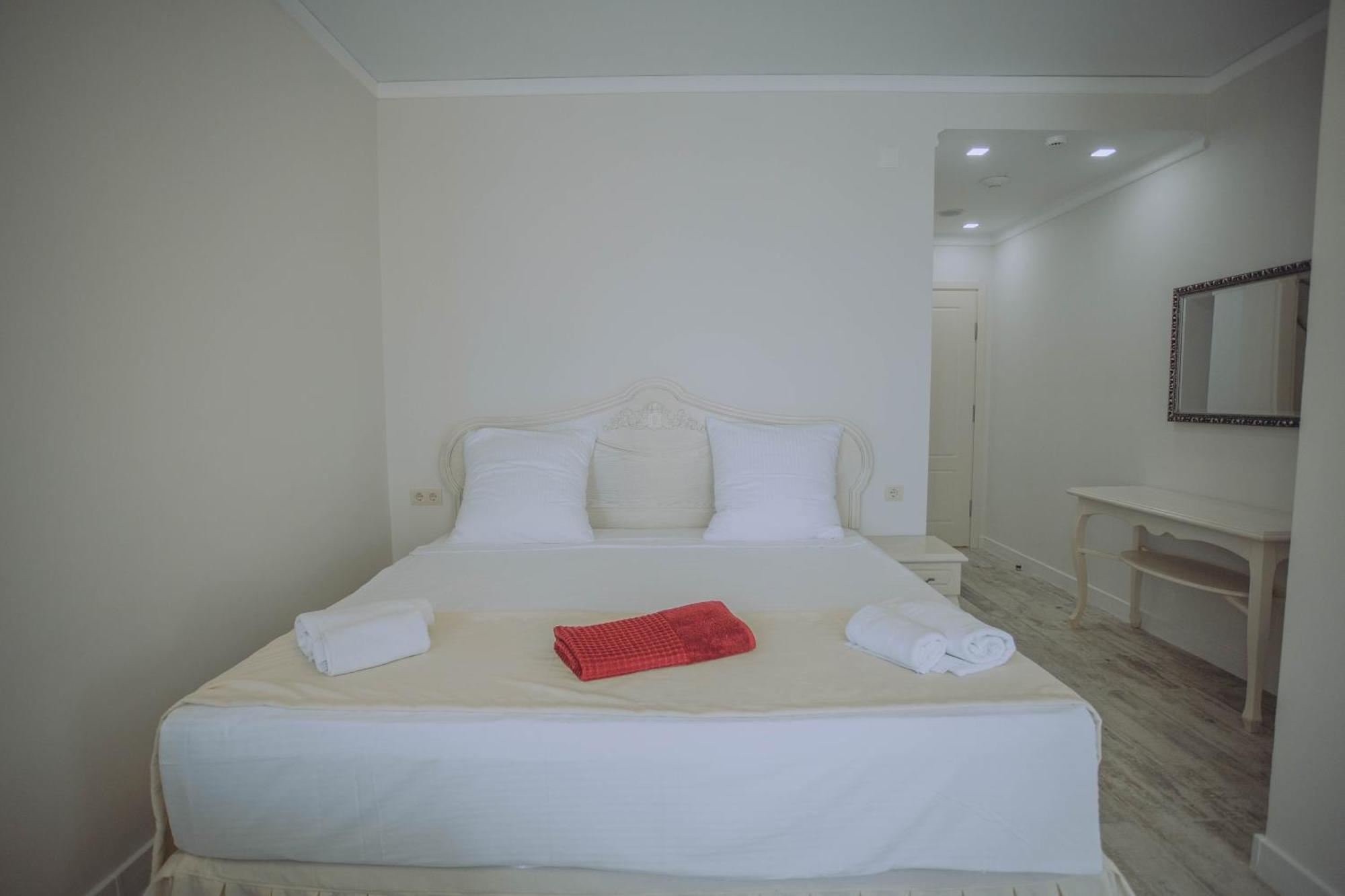 Royal Medis Hotel 바투미 외부 사진