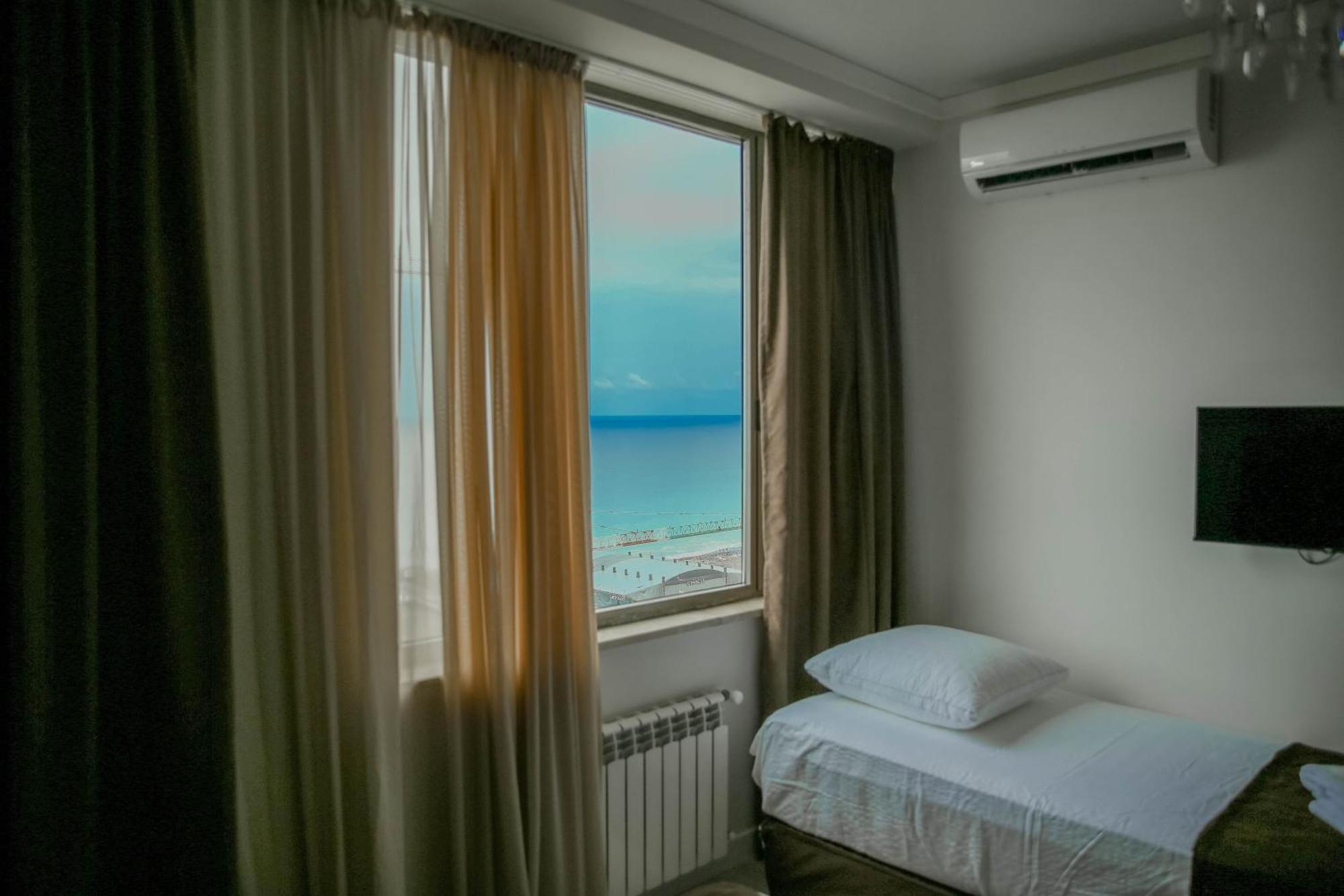 Royal Medis Hotel 바투미 외부 사진